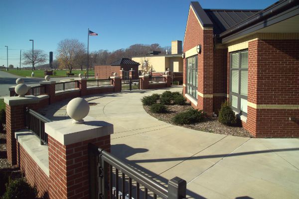 Fairview Middle School (5-8)